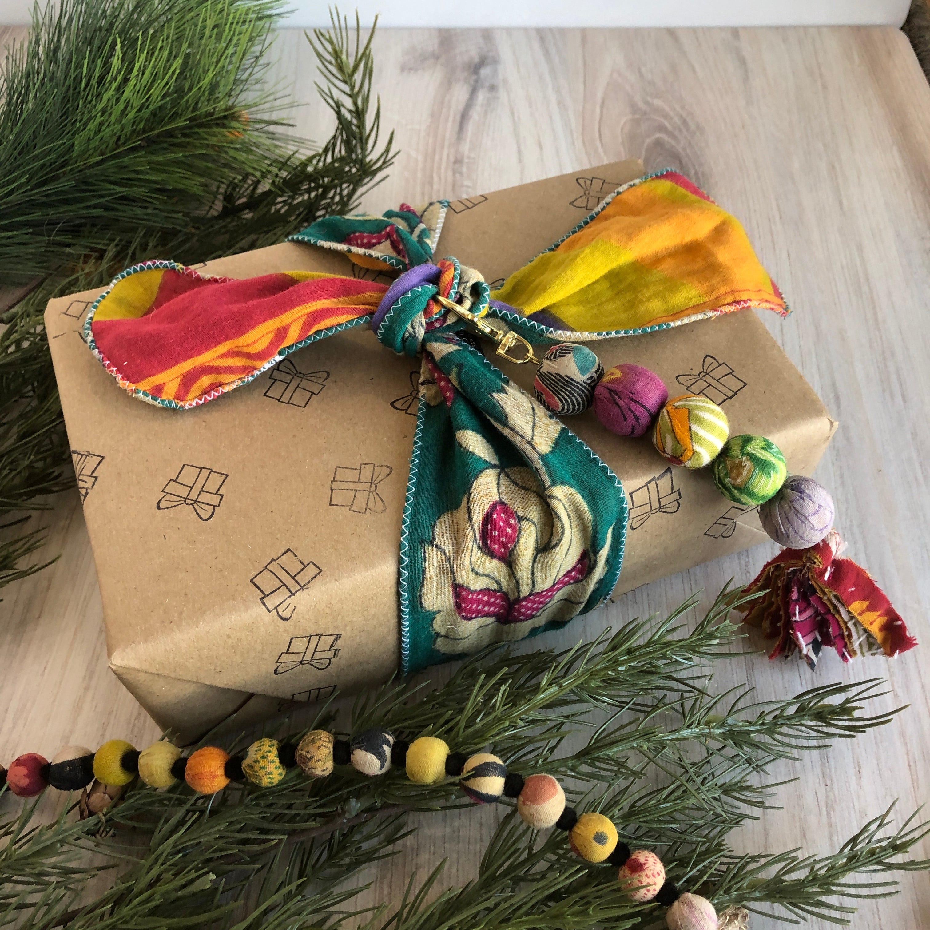 Guide to Eco-Friendly Gift Giving 🎁