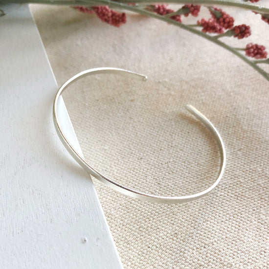 Simple Band Cuff