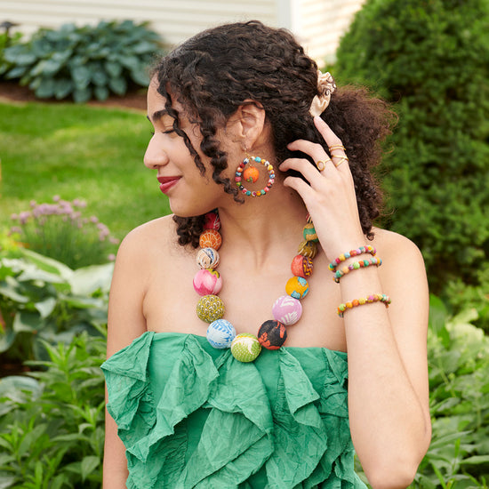 Load image into Gallery viewer, Kantha Soleil Earrings
