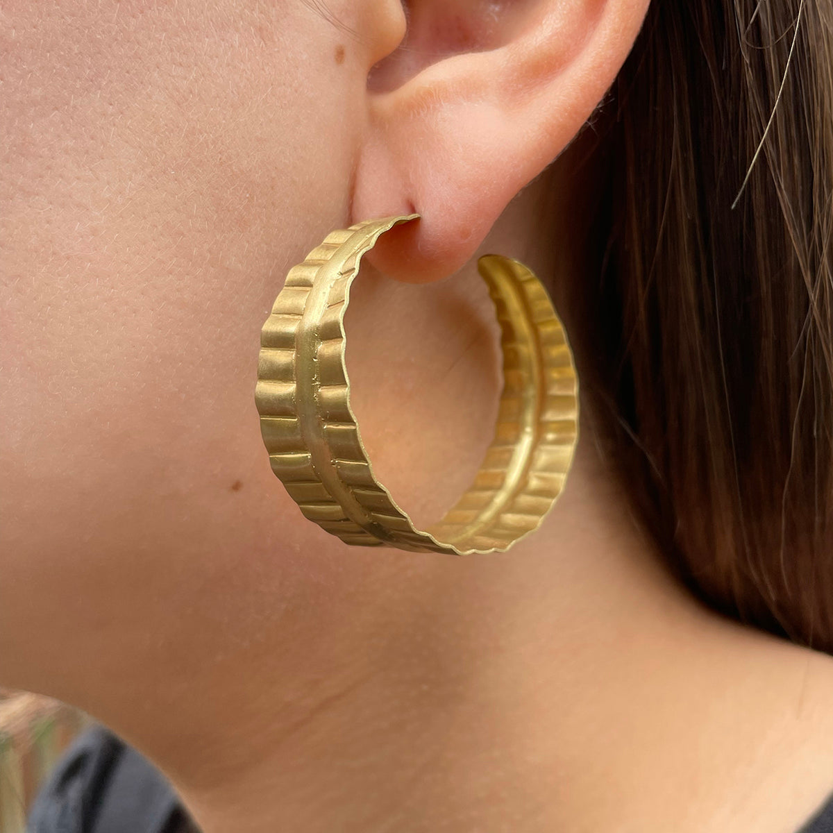 Rippled Leaf Hoops
