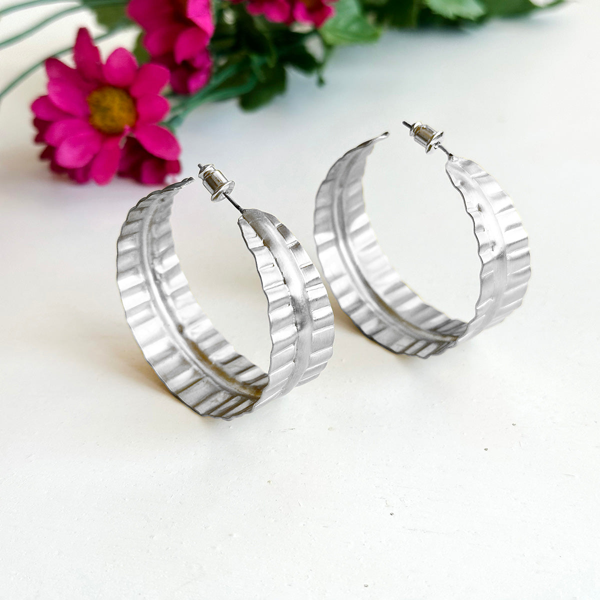 Rippled Leaf Hoops