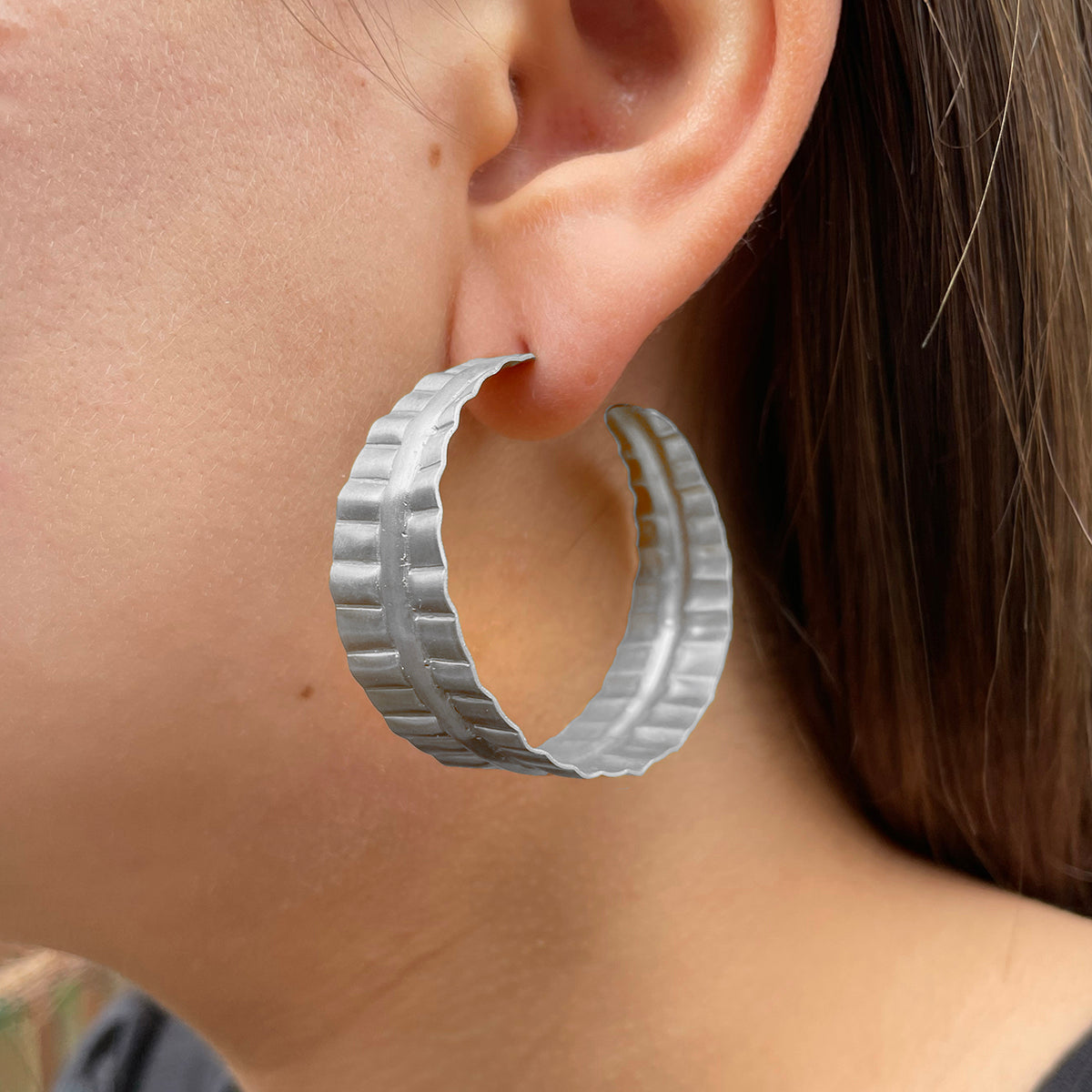 Rippled Leaf Hoops