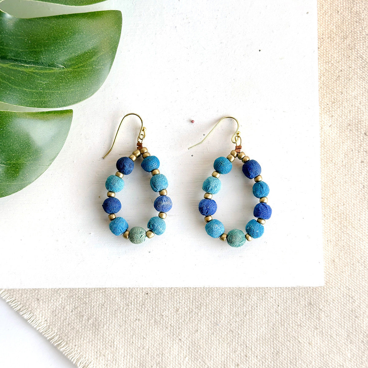 Teardrop bead earrings store