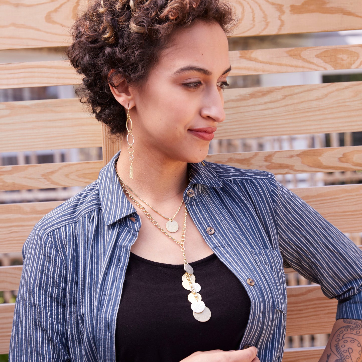 Simple Medallion Necklace