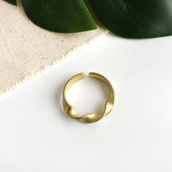 Triple Twist Ring