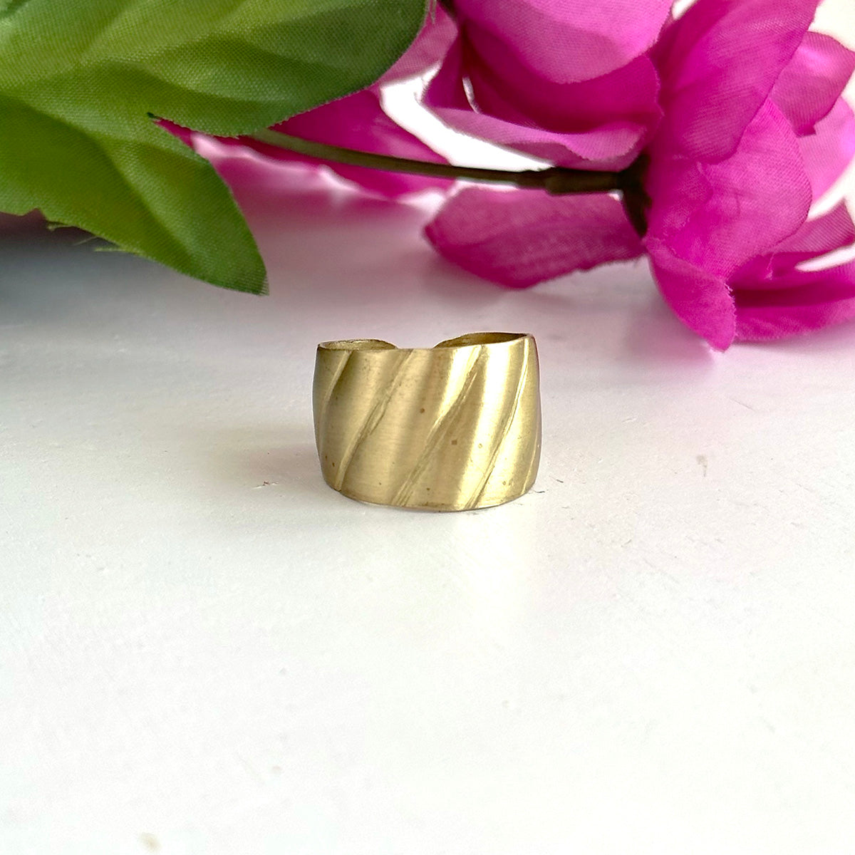 Rippled Ring