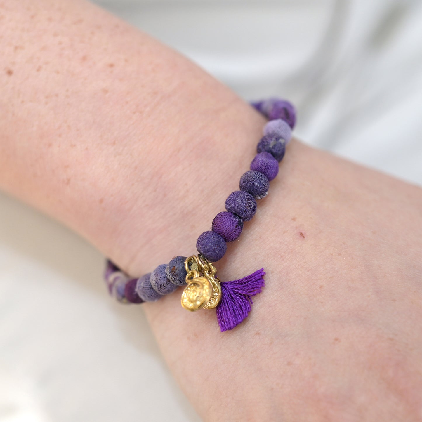 Load image into Gallery viewer, Wisdom • Kantha Connection Bracelet
