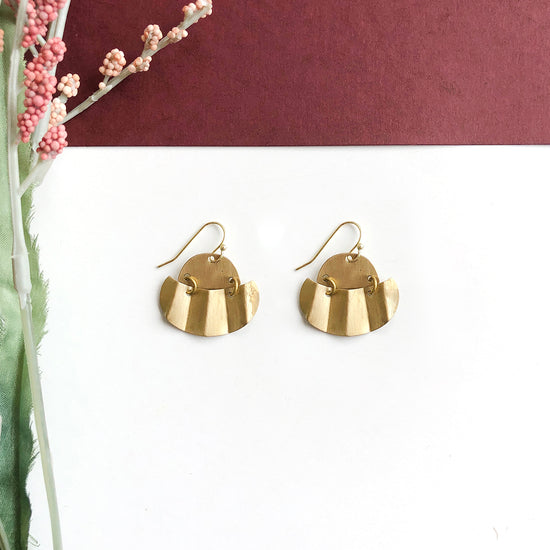 Load image into Gallery viewer, Reverie Earrings
